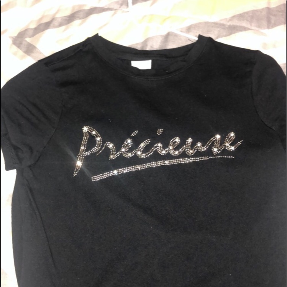 NEVER WORN “princess” black top